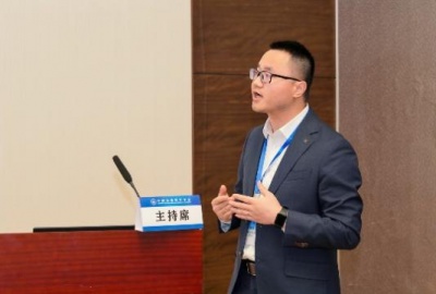 德創環保攜煤氣精脫硫技術亮相2025年生態環境功能材料科技創新研討會